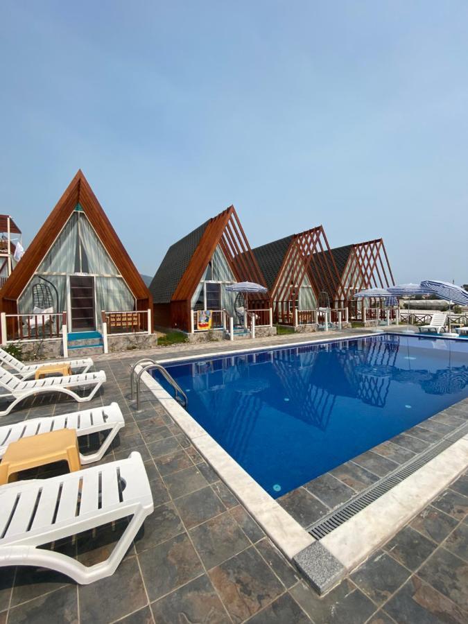 Bu Bungalow Hotel 뎀레 외부 사진